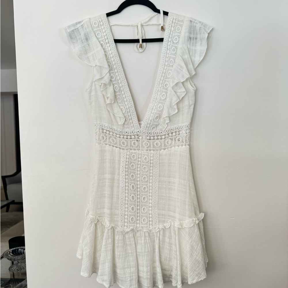 Edite Mode Elegant White Lace Dress